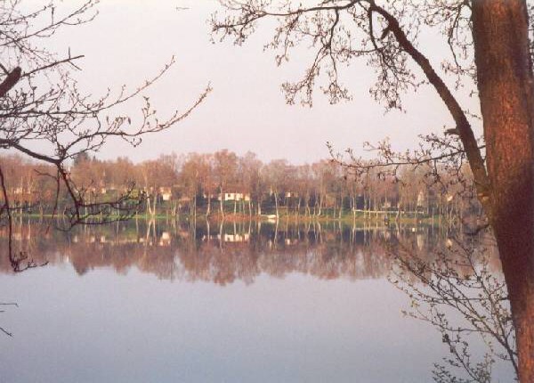 Randonn�e dans le Morvan, au lac des Settons