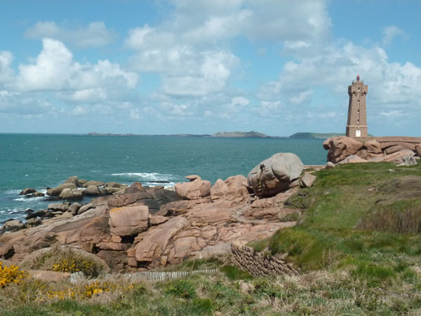 Randonn�e en Bretagne, la C�te de Granit Rose - Avril 2013